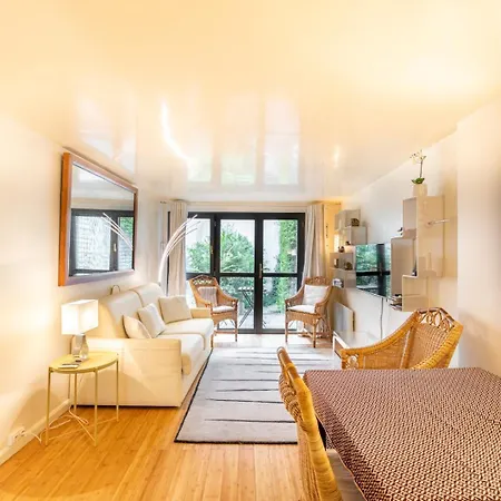 Guestready - Estudio Exuberante Em Les Marais *